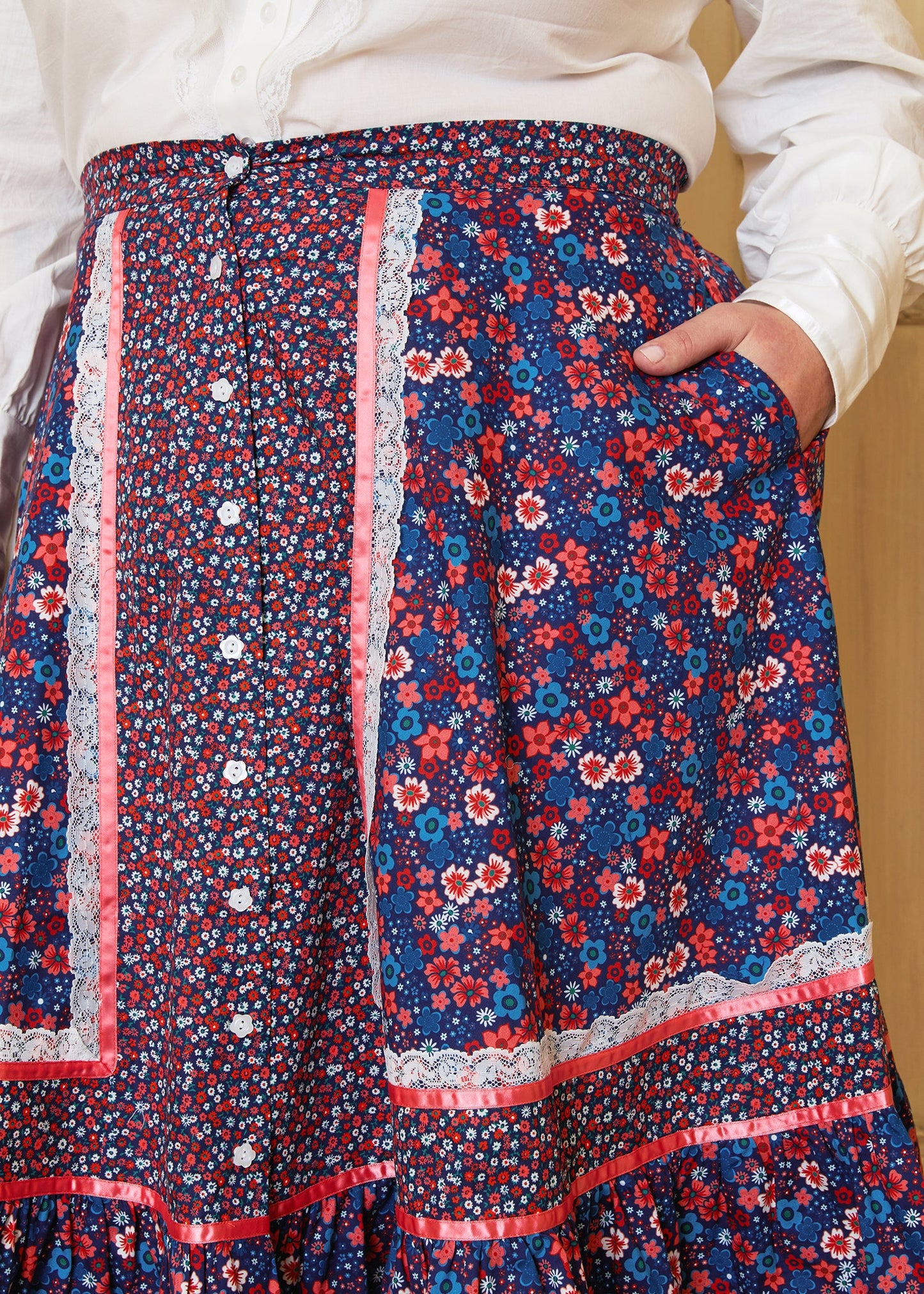 GUNNE SAX for ModCloth's Isabella Midi Skirt