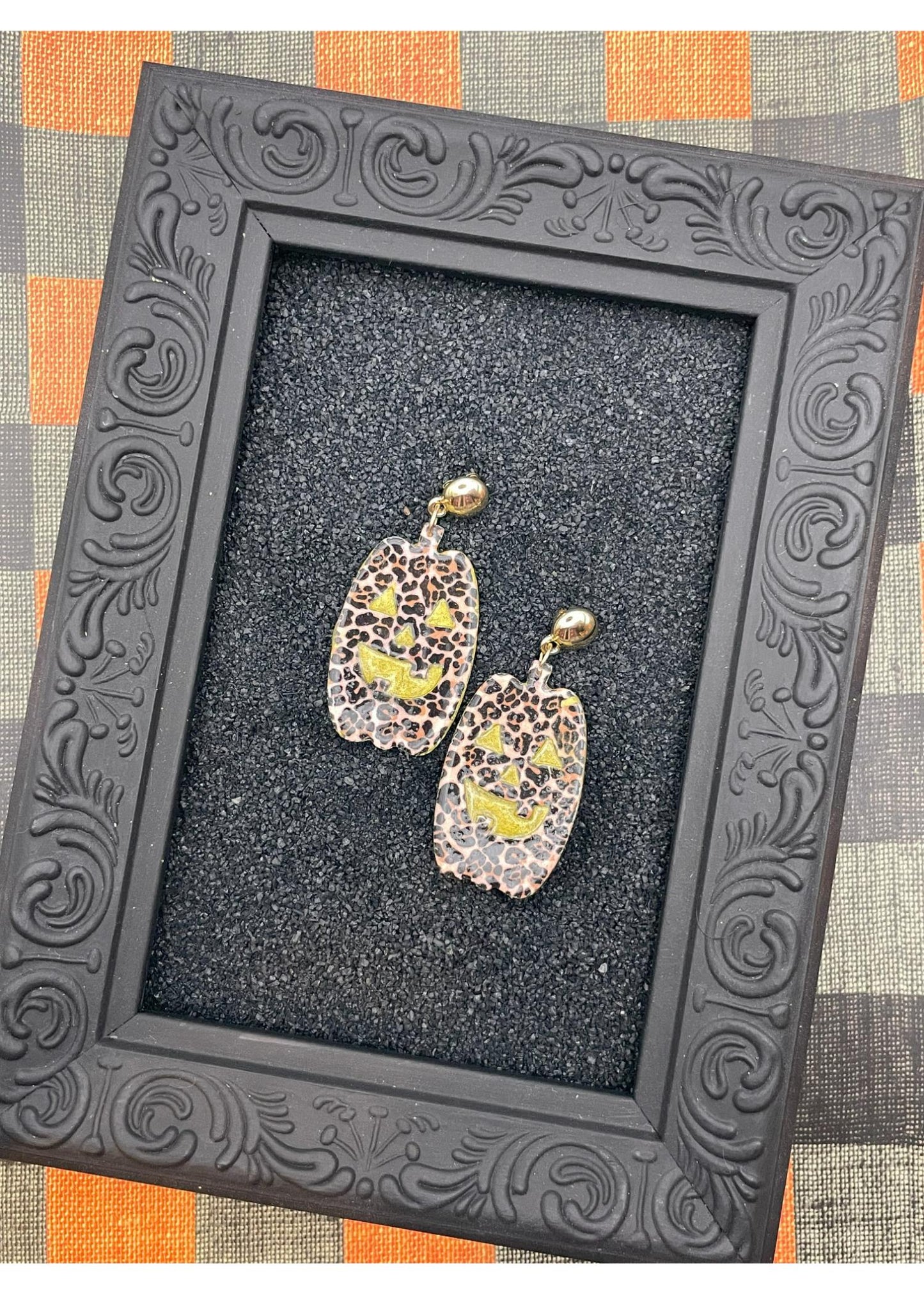 Salem Leopard Jack-O-Lantern Earrings