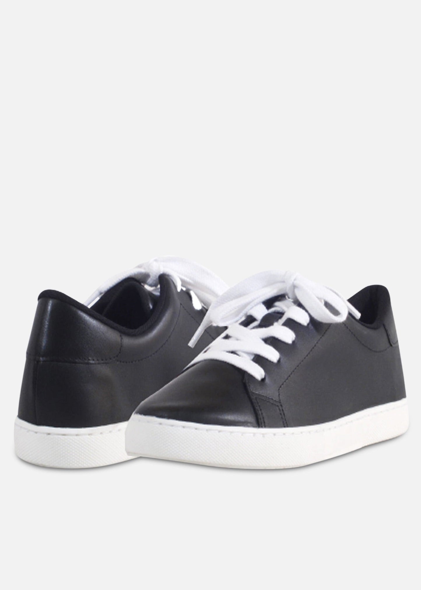 U-Turn Tennis Sneakers