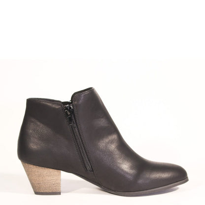 Logan Western Booties